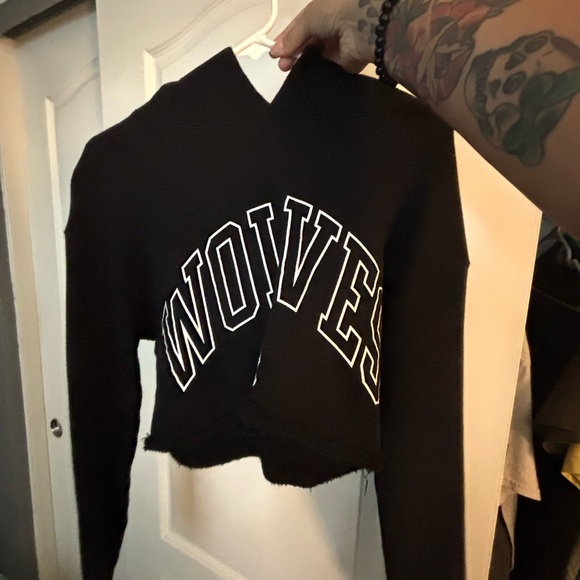 Black Cropped Hoodie with Wolves Print - Picture 1 of 3